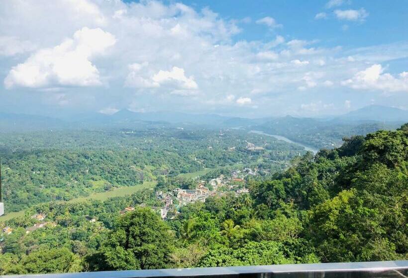 Номер Superior Вид на Горы, Mount Blue Kandy