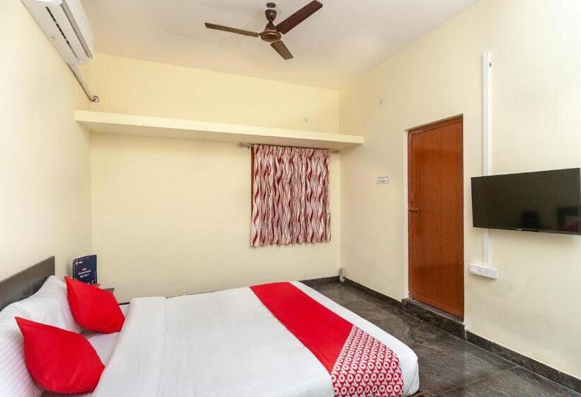 Comfort Triple Room, Oyo 19760 Passion Paradise