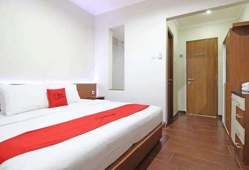 Номер Economy, Reddoorz Near Jogja City Mall