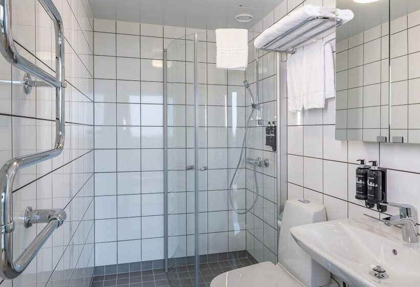 Номер Deluxe Вид на Море, First Hotel Kokoloko