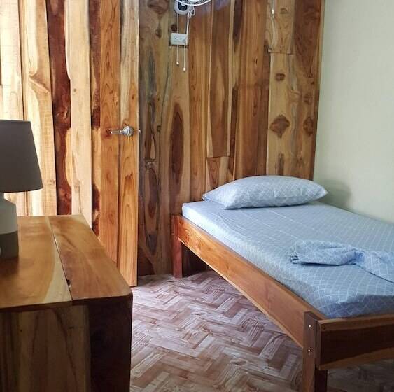 Номер Стандарт, El Gecko Hotel & Tours
