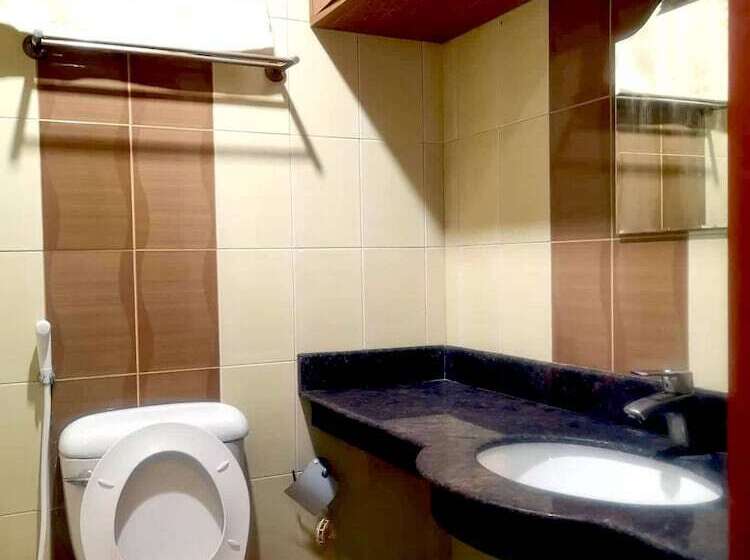 Семейный Номер, Connecting Flight Mactan Cebu Hostel