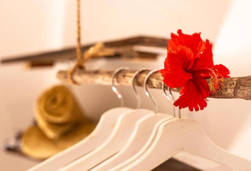 اتاق لوکس با چشم‌انداز دریا, Kupaga Villas Boutique Hotel   Adults Only