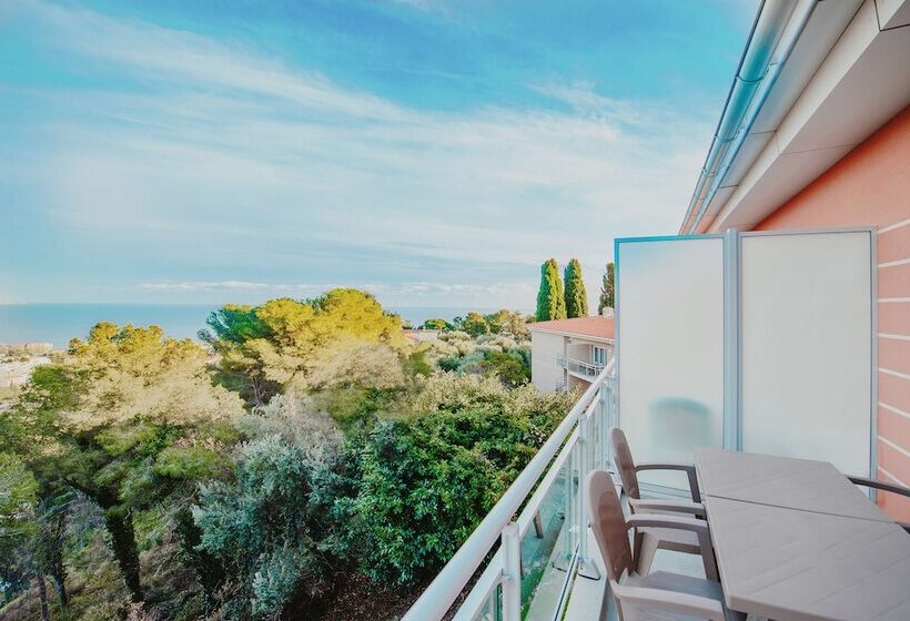 Апартаменты 2 Спальни, Residence Bella Vista
