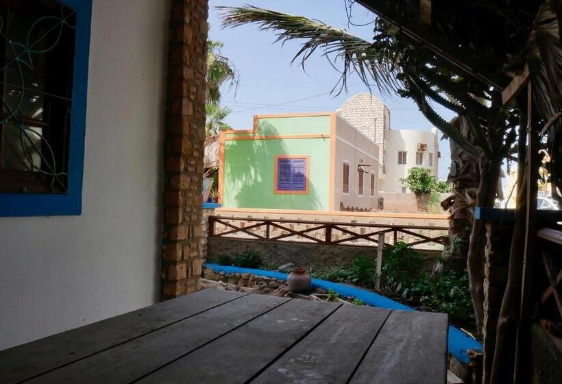 آپارتمان 1 خوابه, Pensão Alcinda Bettencourt 100 Meters To The Beachfront