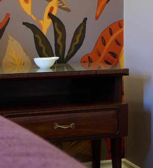 اتاق لوکس با بالکن, Villa Marengo Guest House