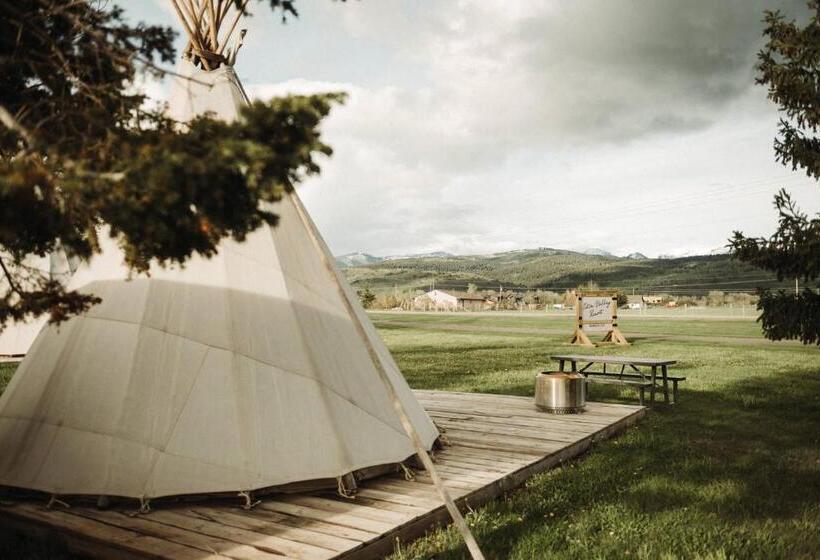 استودیوی استاندارد, Teton Valley Resort