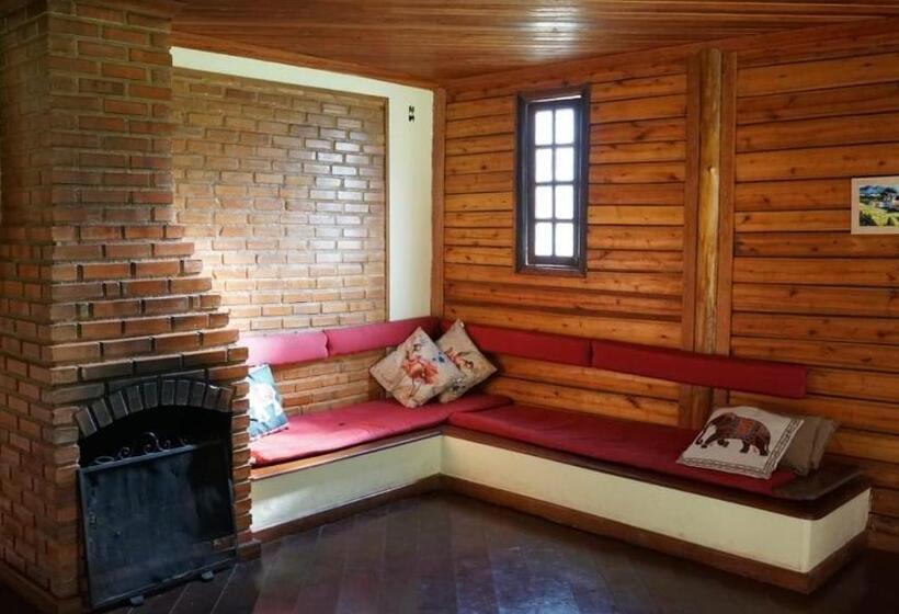 샬레, Pousada Cabanas Da Serra Lumiar
