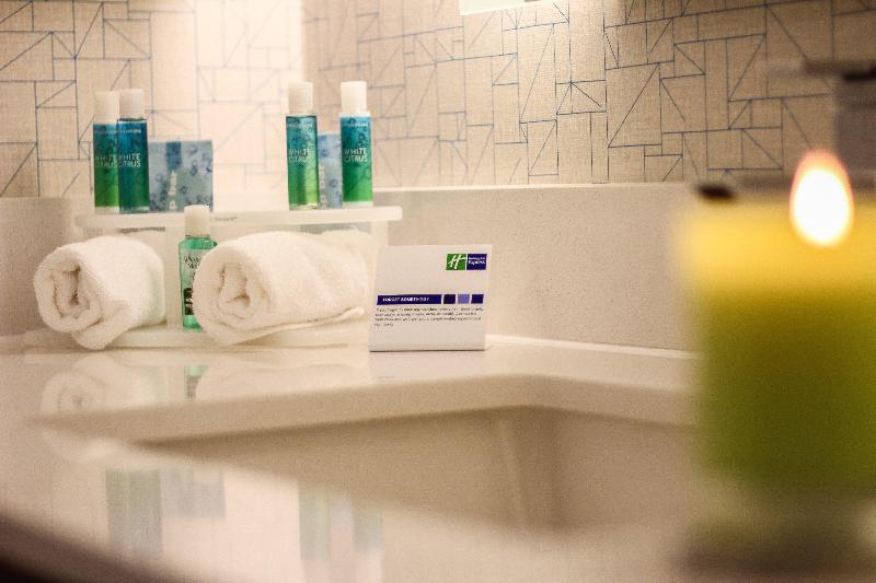 스위트 킹사이즈 침대, Home2 Suites By Hilton Lagrange