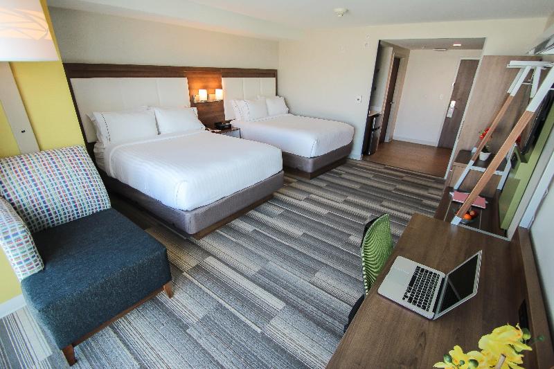 스위트 킹사이즈 침대, Home2 Suites By Hilton Lagrange