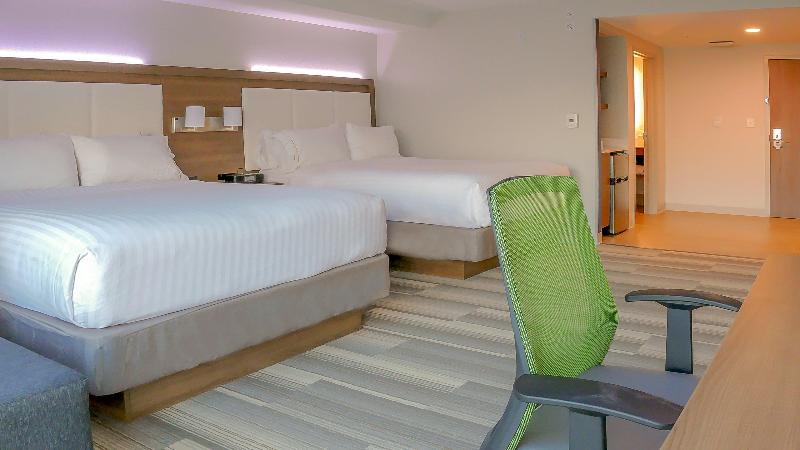 스위트 킹사이즈 침대, Home2 Suites By Hilton Lagrange