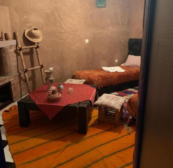 シングルデラックスルーム, Riad Malak