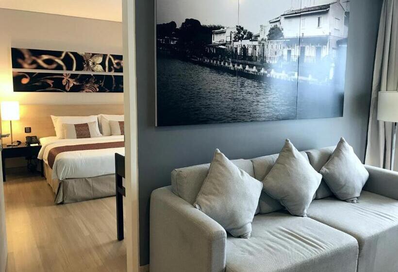 Suite, Asia Melaka Hotel Managed By The Straits Hotel & Suites