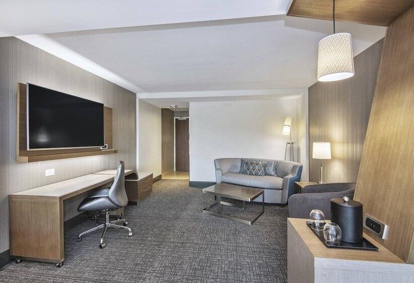 Люкс, Courtyard By Marriott Raleigh Cary/parkside Town Commons