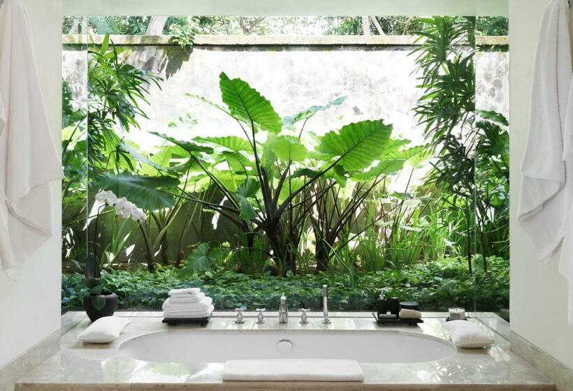 Люкс, Revīvō Wellness Resort Nusa Dua Bali