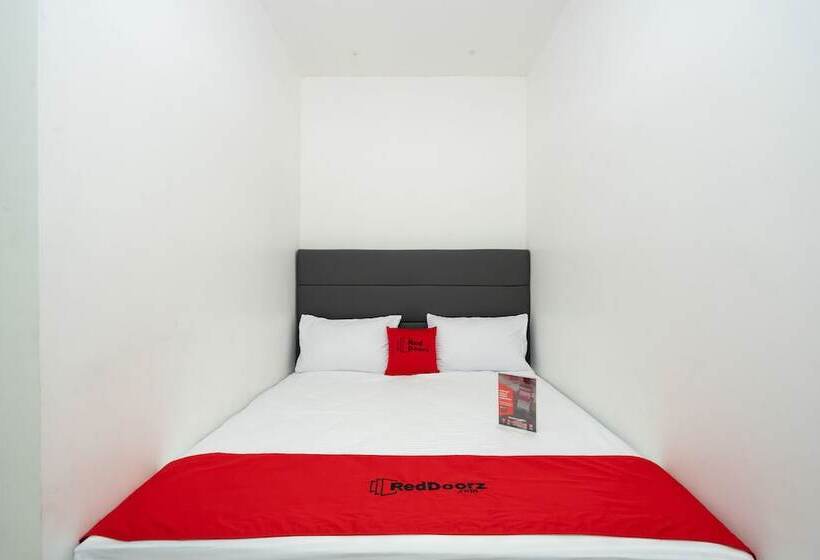 Номер Стандарт, Reddoorz Plus @ Danau Sunter Utara