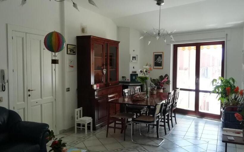 标准间, Carilla B&b