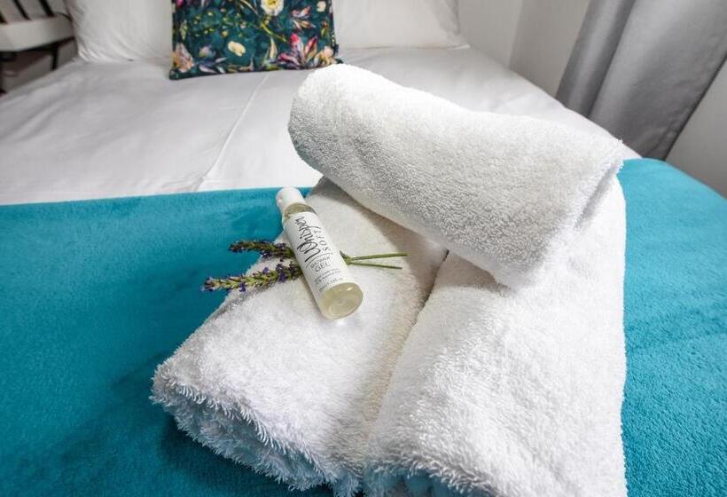 اتاق استاندارد, Onq Accommodation