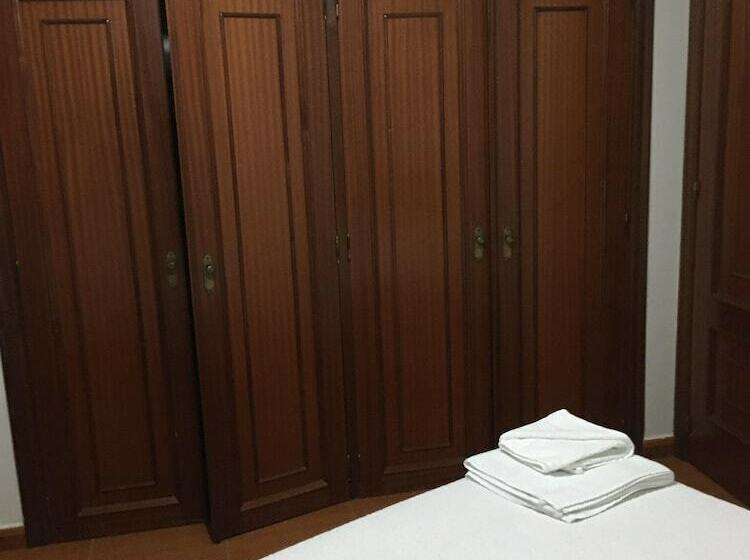 Номер Стандарт, Hostal Illan