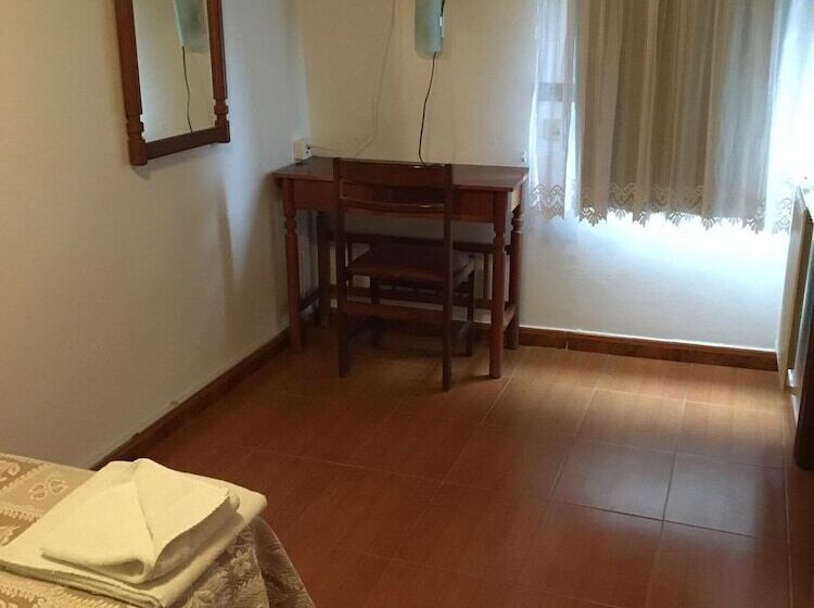 Номер Стандарт Индивидуальный, Hostal Illan