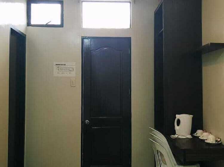 اتاق خانوادگی, Reddoorz @ Vp Inting Street