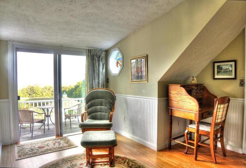 Люкс с Балконом, Los Gatos Bed & Breakfast