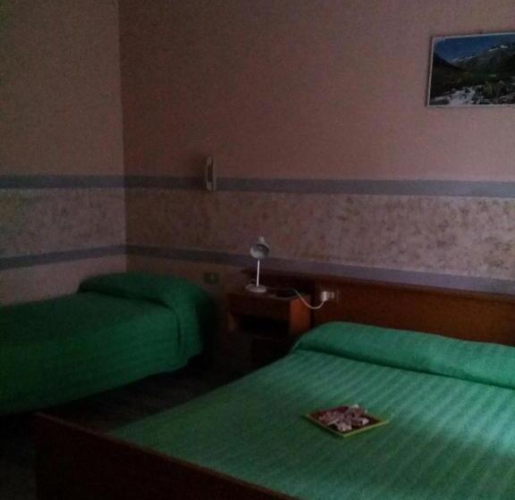 バルコニー付きスタンダードトリプルルーム, Albergo La Valle