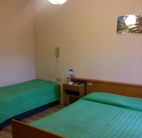 스탠다드 트리플 발코니 룸, Albergo La Valle