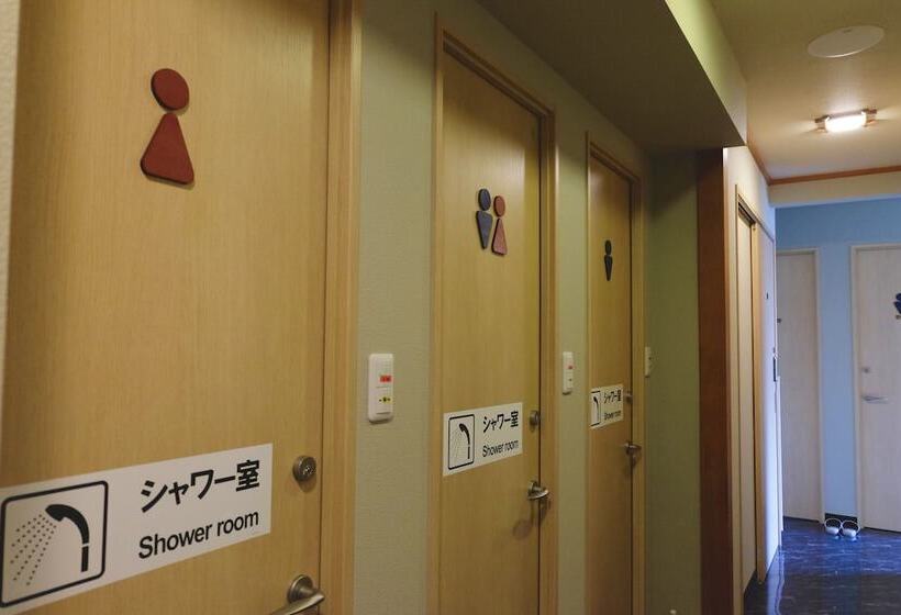 스탠다드 트리픔 룸 공동욕실, Narita Sando Guesthouse