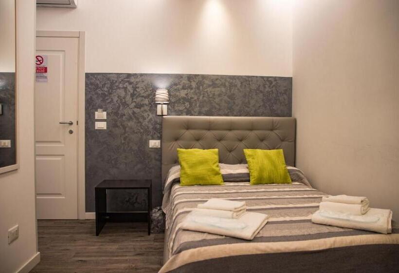 基本间, Double A Guest House