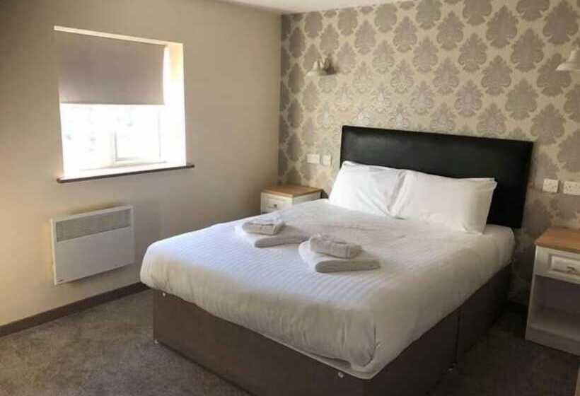 Номер Стандарт, Alcester Inn