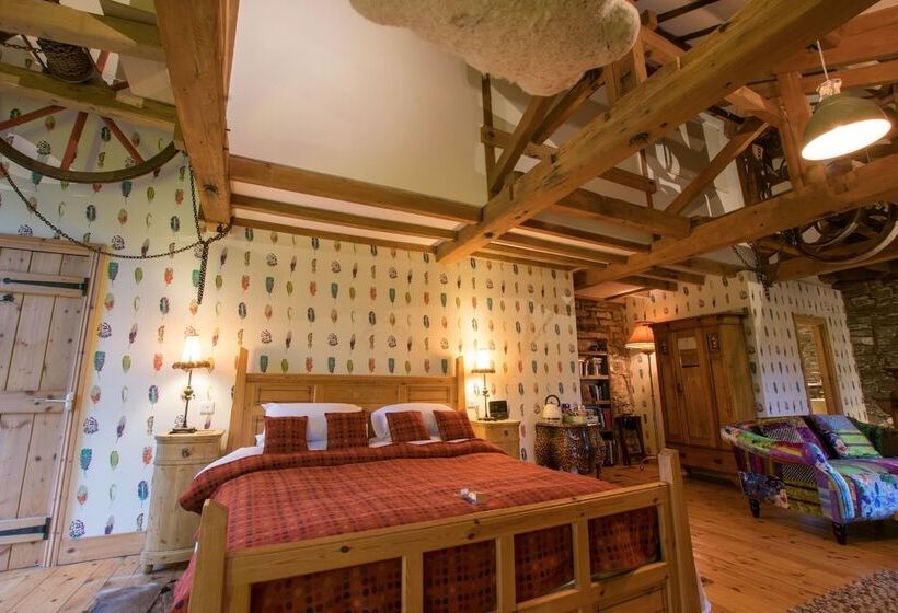 Люкс Повышенной Комфортности, Low Mill Guesthouse