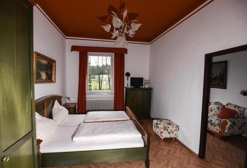Номер Стандарт Вид на Сад, Jagdschloss Fahrenbühl Hotel Garni