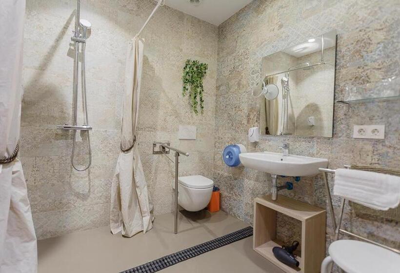 高级家庭房间, Hostal Rodas Pamplona