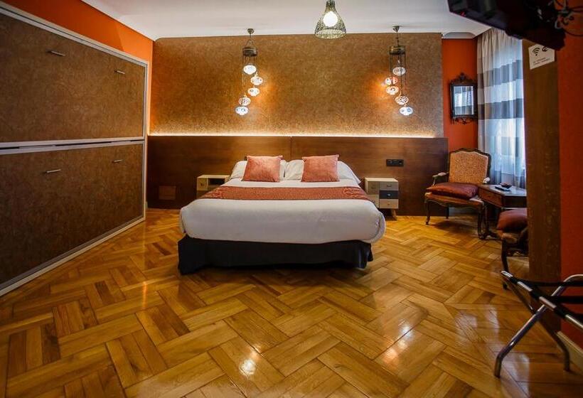高级家庭房间, Hostal Rodas Pamplona