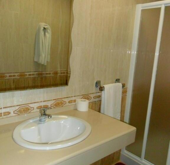 اتاق استاندارد, Hostal Amigo