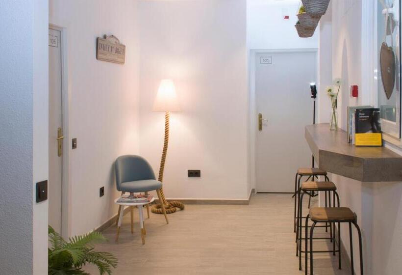 Номер Стандарт, Hostal Portofino