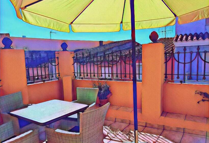 سوئیت جونیور با تراس, Vía Natura Hotel Rural Gastronómico