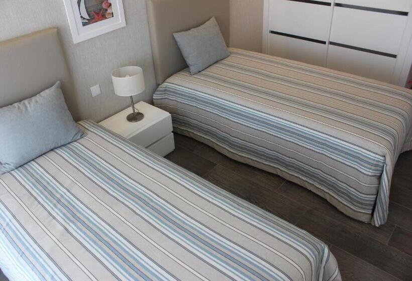 Апартаменты 2 Спальни, Apartamentos Turisticos Da Nazare
