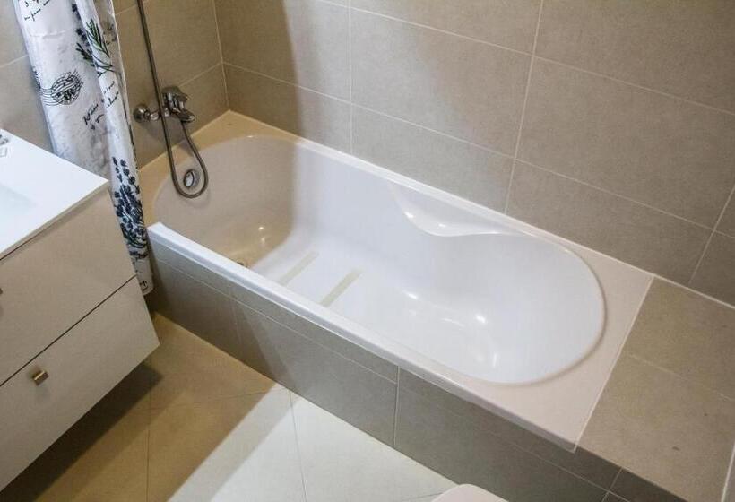 استودیوی استاندارد, Apartamentos Vista Mar