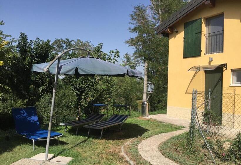 Семейный Номер, B&b Nido Sui Laghi