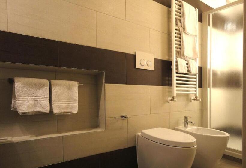 Трехместный Президентский, The Flat 233