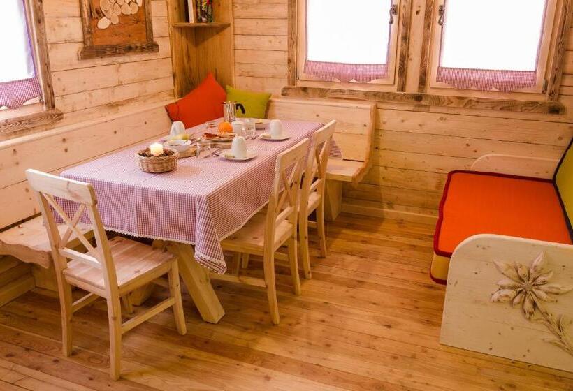 Апартаменты 2 Спальни, Dolomiti Village
