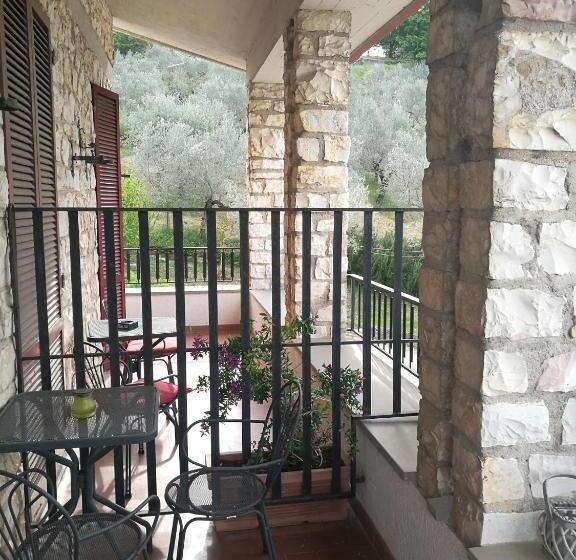 Номер Стандарт с Балконом, Agriturismo Etico Le Grazie