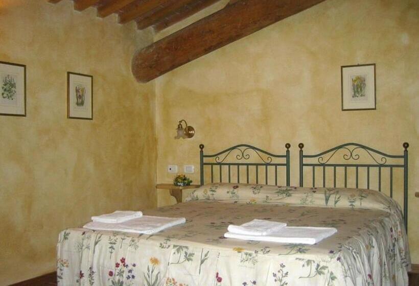스탠다드 트리플 룸, Agriturismo Le Fornase
