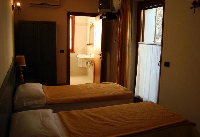 آپارتمان 2 خوابه, Casa Luis