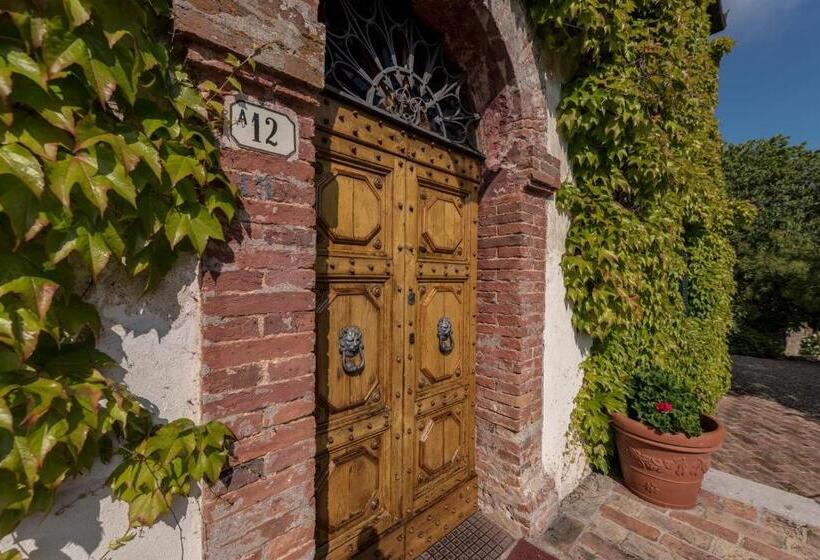 Апартаменты 2 Спальни, La Palazzina