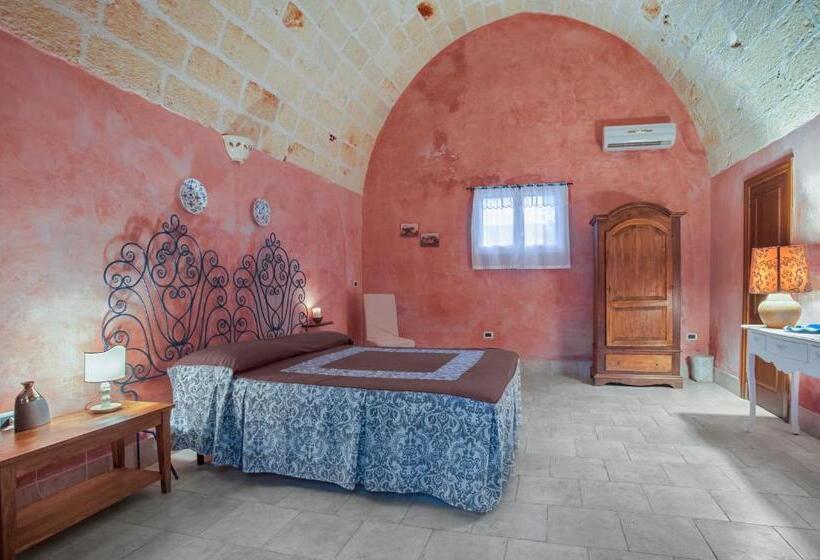Номер Superior, Masseria La Macchiola & Corti Del Mito