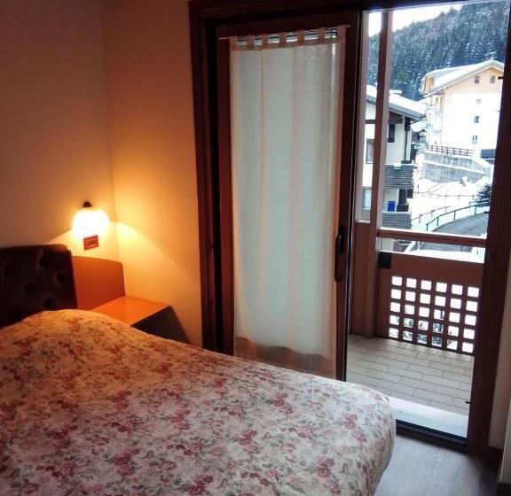 带1个卧室的公寓, Residence Orsa Maggiore