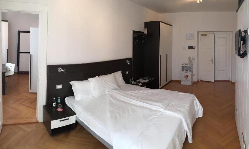 Четырехместный Номер Стандарт, Garnì Villa Waiz